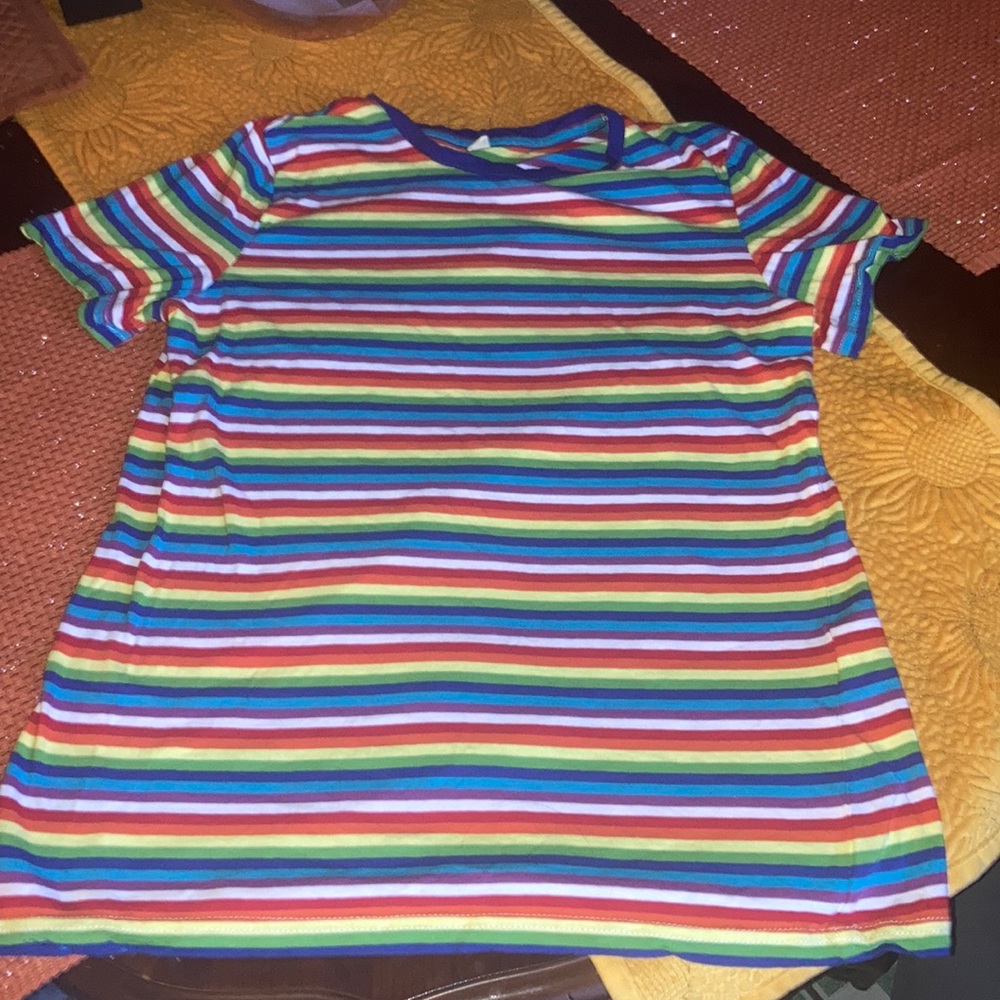 Ladies top - Picture 2 of 4
